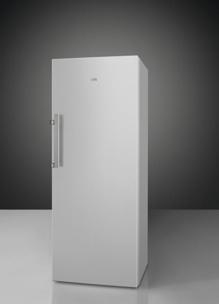 Produktbild AEG Koelkast Vrijstaand Rkb333e2dw (309 l)