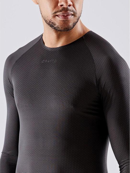 Actual product image Craft Pro Dry Nanoweight Long Sleeve Undershirt (M)