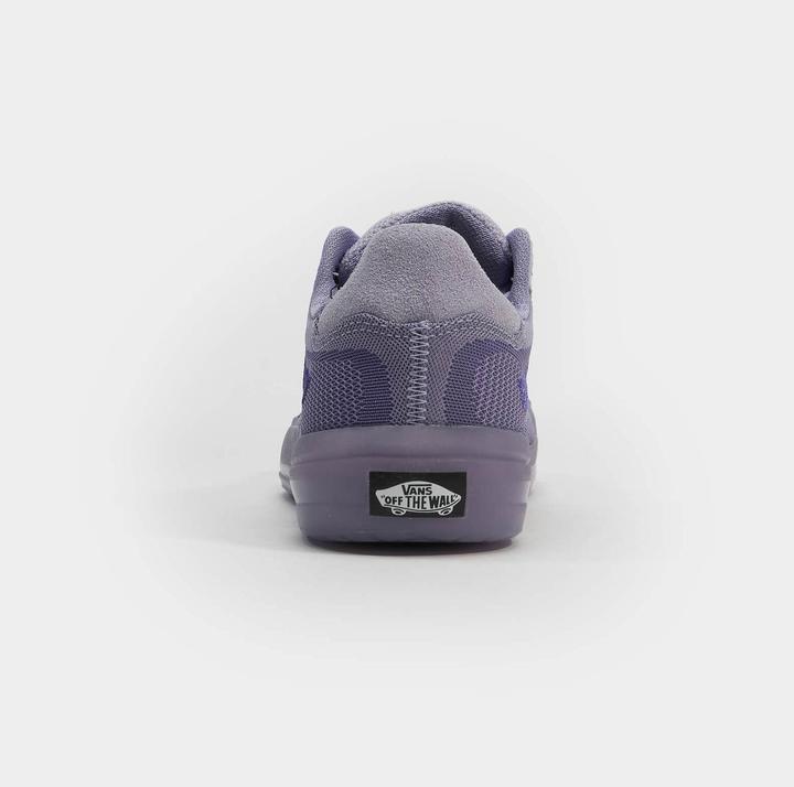 Actual product image Vans UA Ultimate Waffle Shoes (38.5)