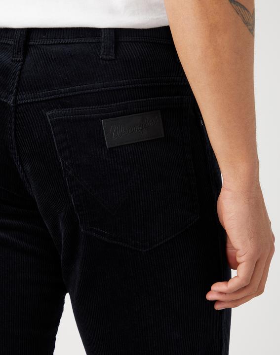 Produktbild Wrangler Greensboro (New Arizona) Cord Pant Straight Fit Bla (W42/L32)