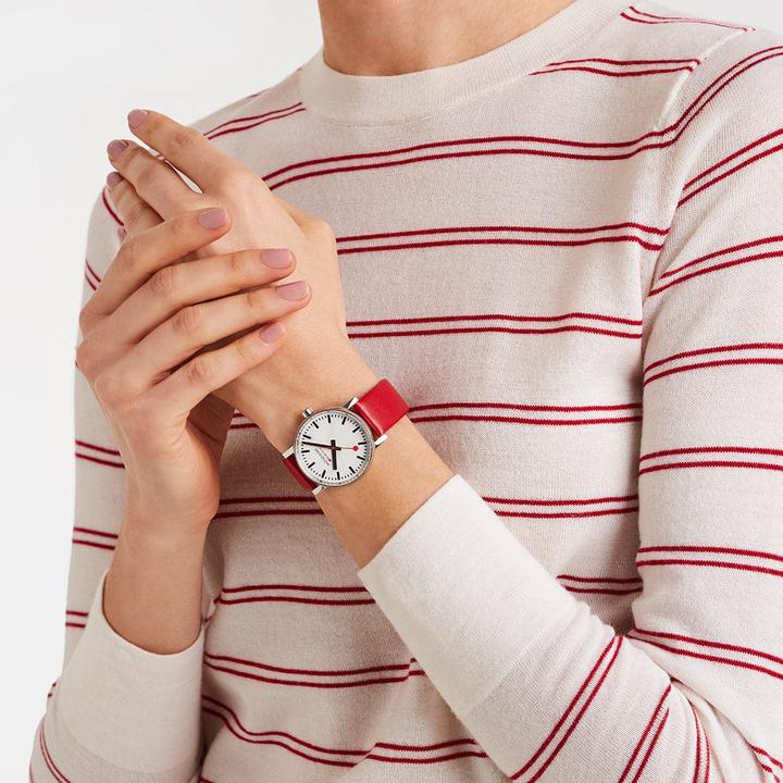 Actual product image Mondaine Evo2 (Analogue wristwatch, Swiss made, 35 mm)