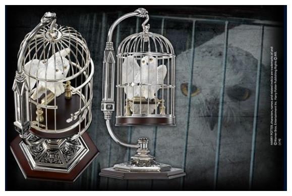 Productafbeelding Noble Collection Harry Potter miniatuur Hedwig in een kooi