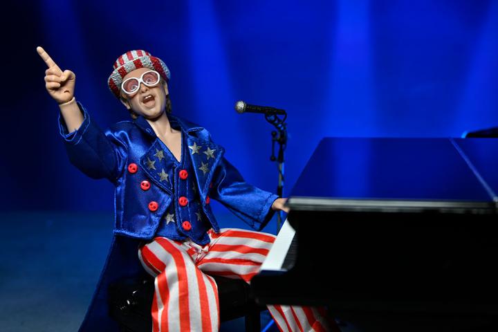 Immagine prodotto Neca Elton John: Live in '76 - Elton John con pianoforte Set di figure d'azione vestite da 8 pollici