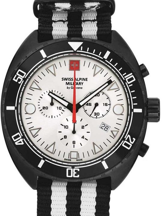 Actual product image Swiss Alpine Military 7066.9672 Turtle Chronograph 44mm 10ATM (Chronograph, 44 mm)