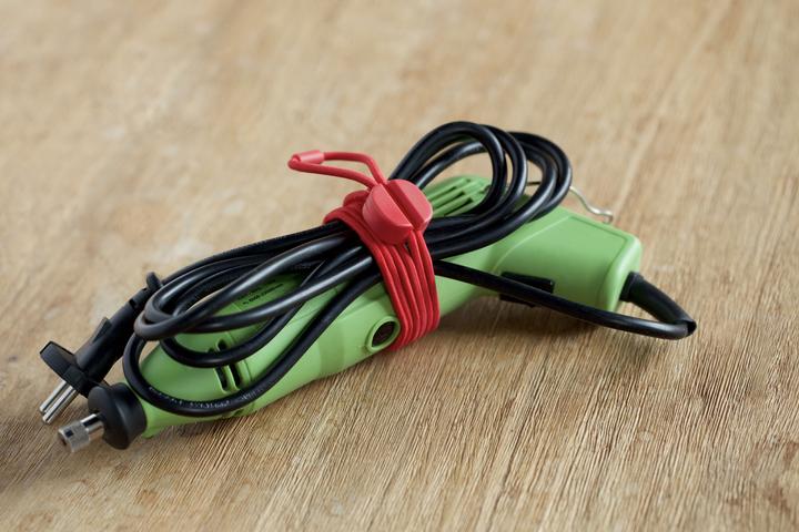 Actual product image BlueLounge Pixi Large (Plastic cable ties, 560 mm, 4 pcs.)