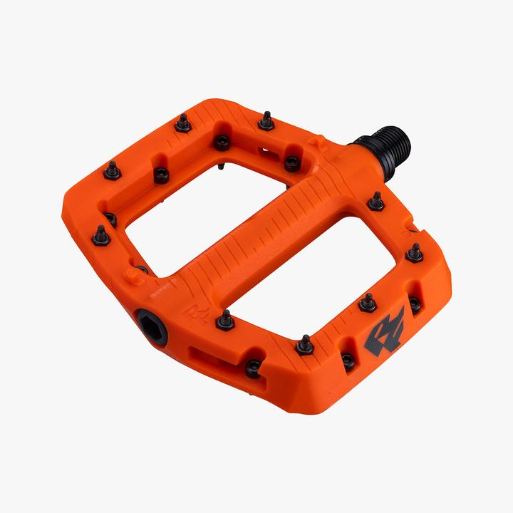 Actual product image Race Face Chester Pedal Small V2
