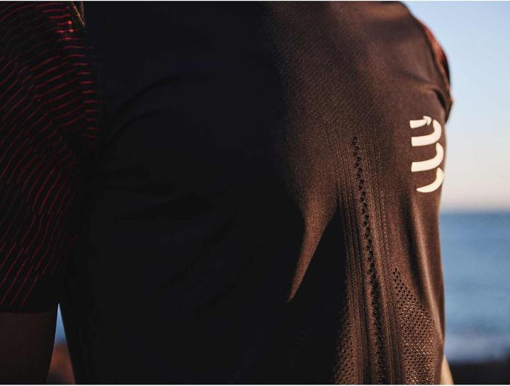 Actual product image Compressport Racing SS Tshirt M (S)