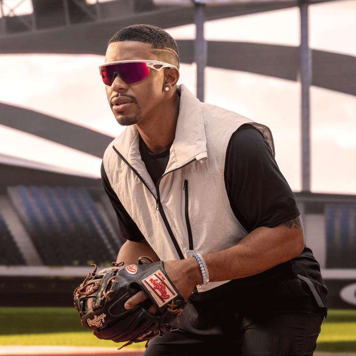 Actual product image Oakley Sphaera (Mat white, prizm field)