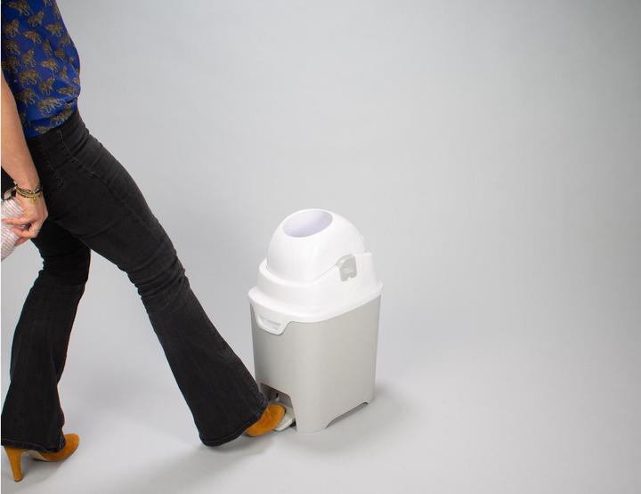 Actual product image Diaper Champ Nappy Pail One Standard Handsfree 60 l Silver