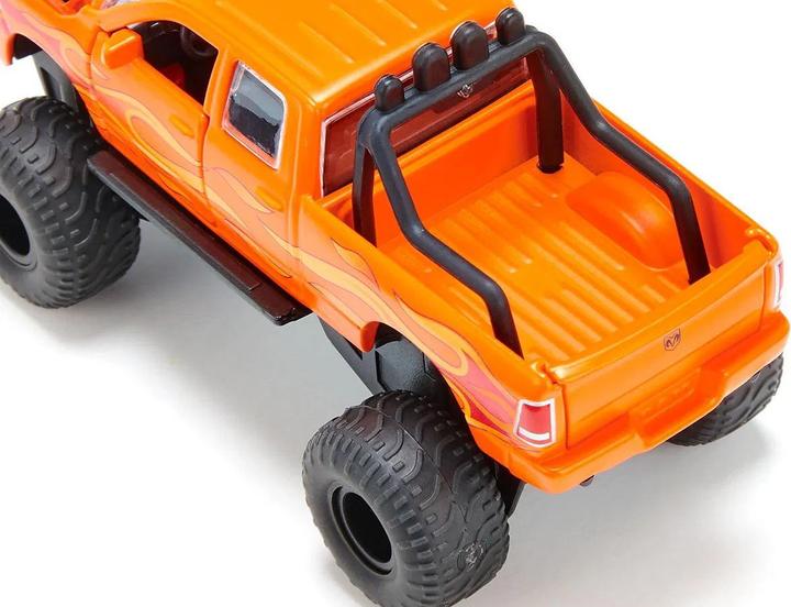 Actual product image Siku RAM 1500 with balloon tires
