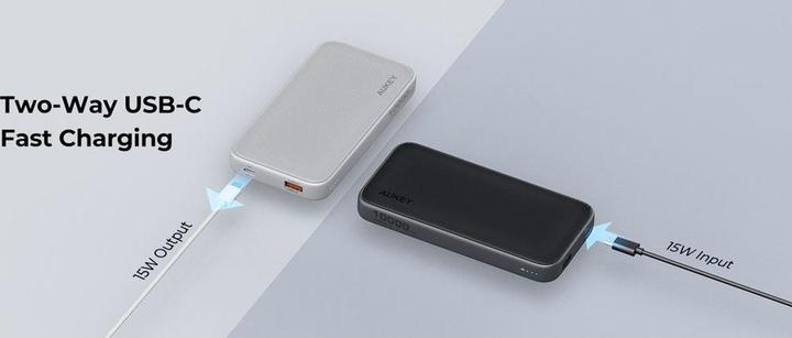 Actual product image Aukey Sprint (10000 mAh, 15 W, 15 Wh)