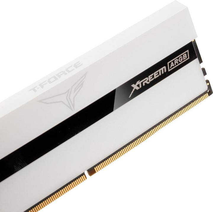 Produktbild Team Group T-Force Xtreem ARGB, DDR4-3200, CL14 - 16 GB Dual Kit (2 x 8GB, 3200 MHz, DDR4-RAM, DIMM)