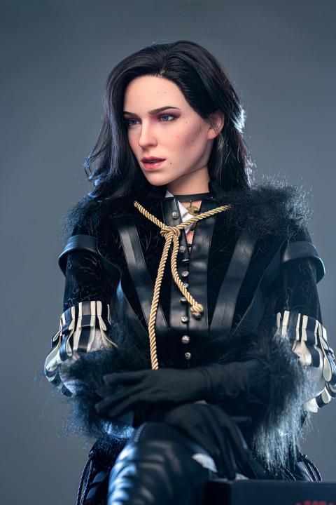 Actual product image Game Lady Yennefer - The Witcher Lady