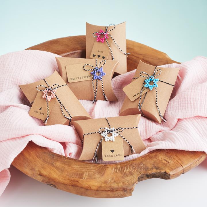 Produktbild VBS XXL Geschenk-Anhänger "Kraftpapier", 500 Stück, 4 x 7 cm (Geschenkpapier, 500 x)