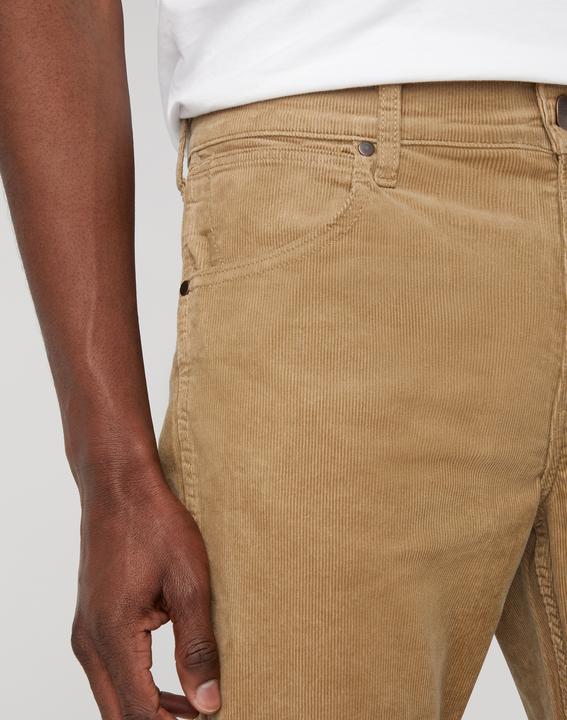 Actual product image Wrangler Greensboro (New Arizona) Cord Pant Straight Fit Lea (W38/L32)