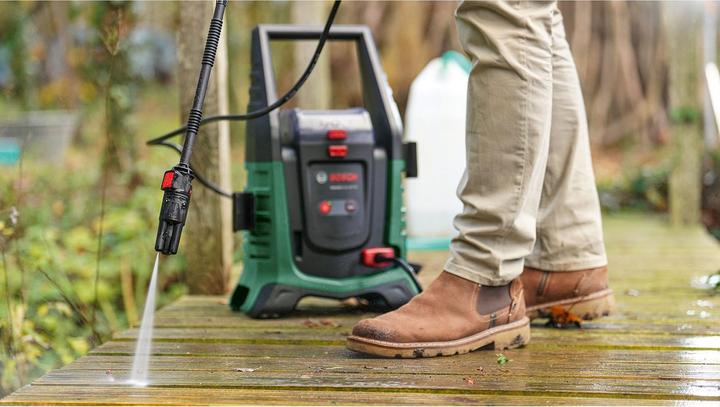 Image du produit Bosch Home & Garden BOSCH UniversalAquatak 36V-100 Nettoyeur haute pression à batterie SOLO (Fonctionnement sur batterie)