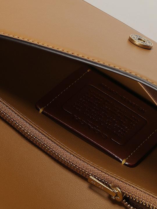 Image du produit Coach Mini sac ESSENTIAL