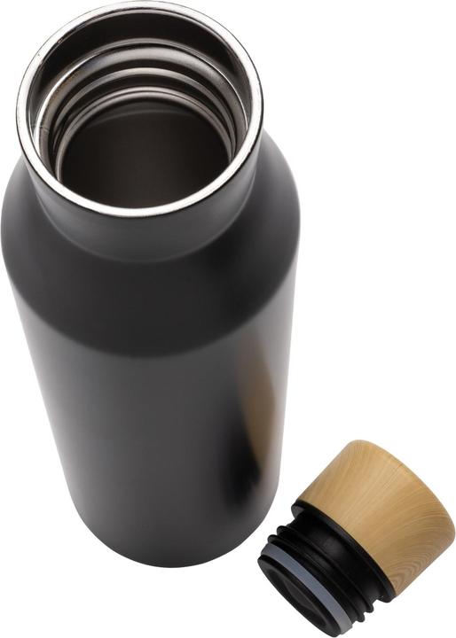 Actual product image Xd Collection Gaia Recycled Stainless Steel Vacuum Insulated 600ml Water Bottle (0.60 l)