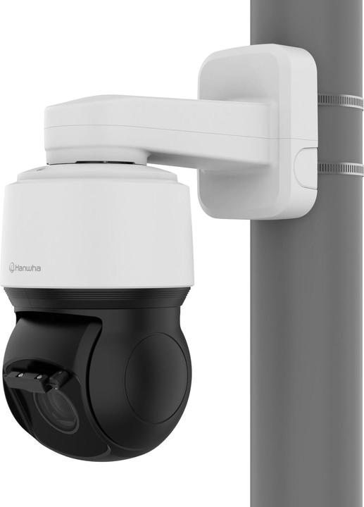 Actual product image Hanwha XNP-C8303RW network camera (3328 x 1872 Pixels)