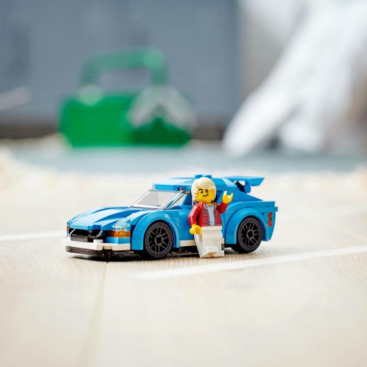 Actual product image LEGO Sports car (60285, LEGO City)