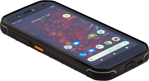 Actual product image Cat S42 H+ (32 GB, Black, 5.50", Dual SIM, 13 Mpx, 4G)