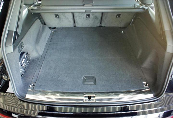 Produktbild Aristar Kofferraumwanne für Audi Q7 ab 2015 bis heute