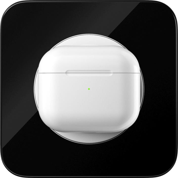 Actual product image Nomad Base One - with MagSafe Carbide (15 W)