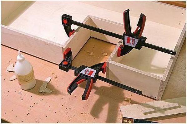 Image du produit Bessey Serre-joint à une main EZM 150/60 (150 mm)