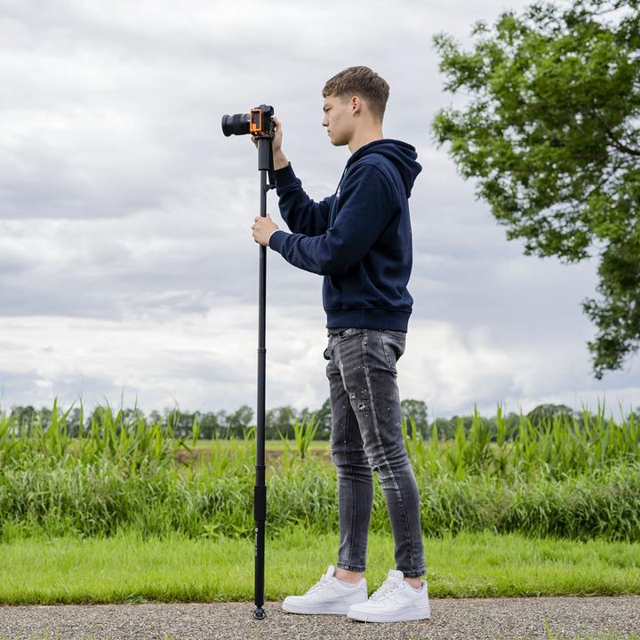 Actual product image Fotopro Monopod (Metal)