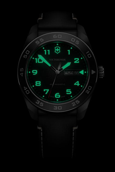 Produktbild Victorinox Swiss Army (42 mm)