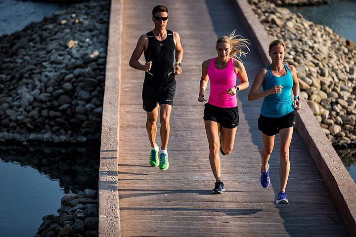 Image du produit Garmin Forerunner 235 (45 mm)