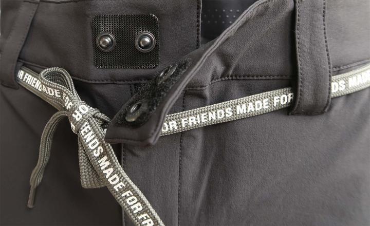 Actual product image Zimtstern Xalpz Tech Shorts (M)