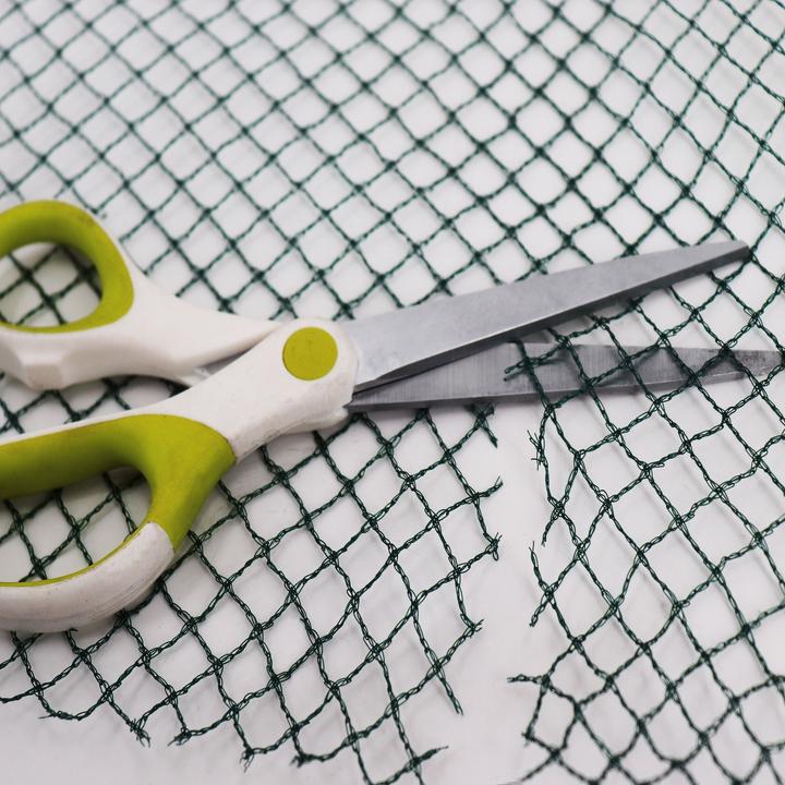 Actual product image Aquagart Teichnetz 8m x 6m Laubnetz Netz Vogelschutznetz robust