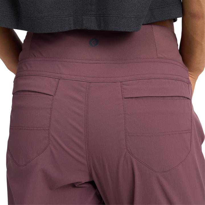 Actual product image Black Diamond W Technician Jogger Pants (M)