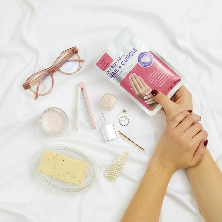 Actual product image Skin Republic Nail + Cuticle Hand Mask