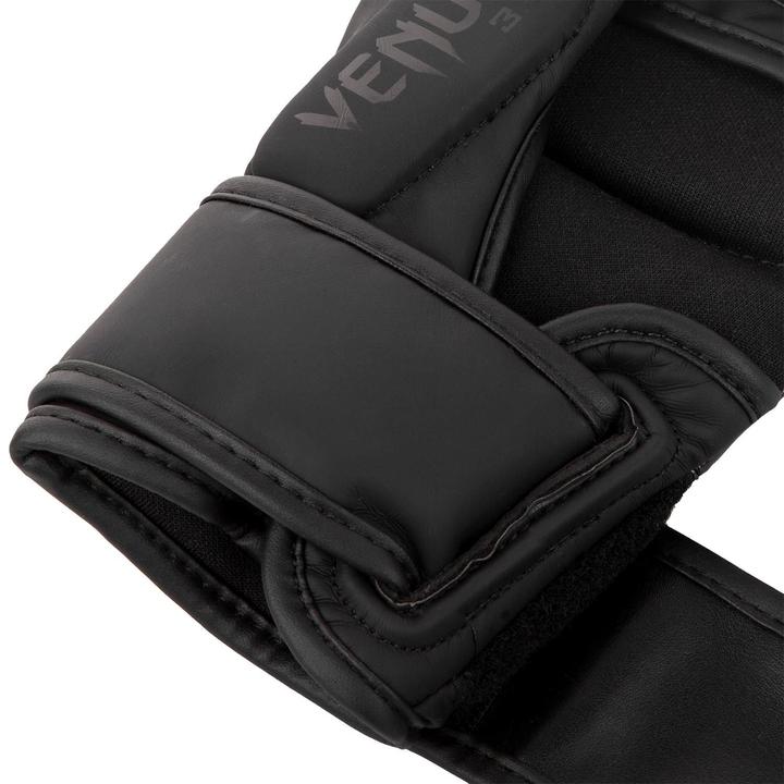 Actual product image Venum Challenger 3.0 Sparring Gloves - Black/Black (8 OZ, S)