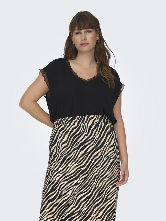 Image du produit Only Blouse curvy à col en V et manches courtes (46)