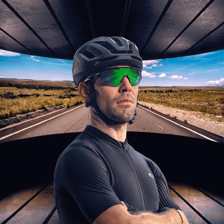 Immagine prodotto Oakley Occhiali sportivi Sphaera (Nero opaco, Giada stradale Prizm)