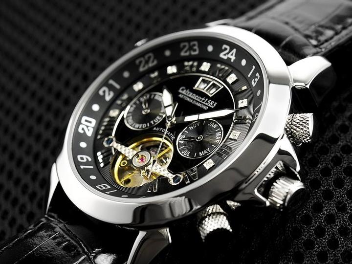 Actual product image Calvaneo 1583 Astonia DIAMOND Steel Black Automatic (Watch with gemstone, 44 mm)