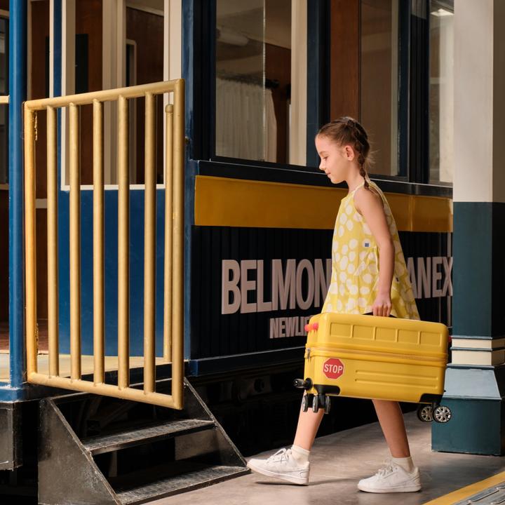 Actual product image Travel Buddies Style bus scolaire