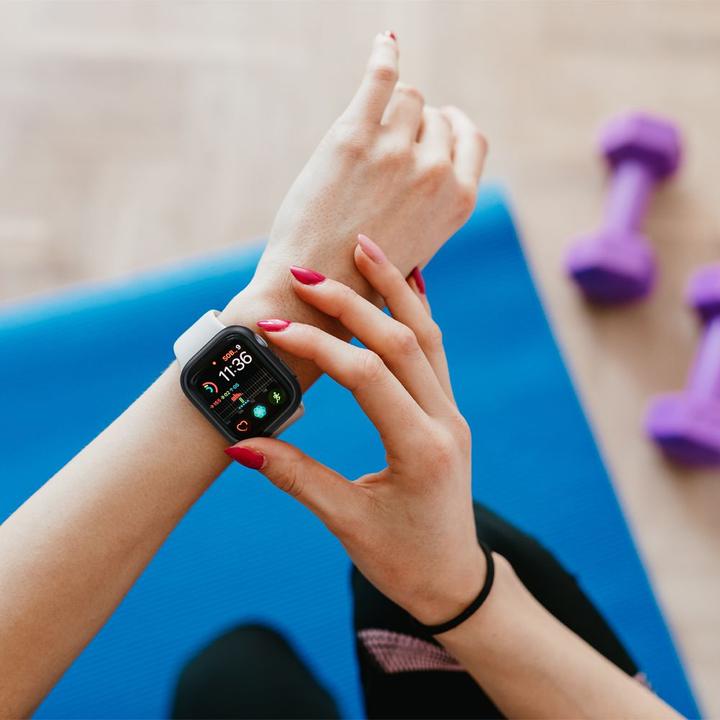 Produktbild Spigen Smartwatch Apple 7 Bildschirmrahmen, Schwarz, 45 mm