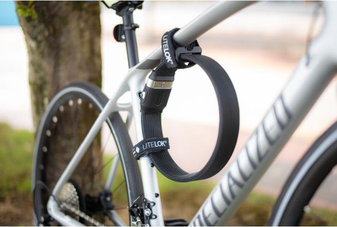 Produktbild Litelok ONE (GOLD) FLEXI-O 75 BLK + HALTER.