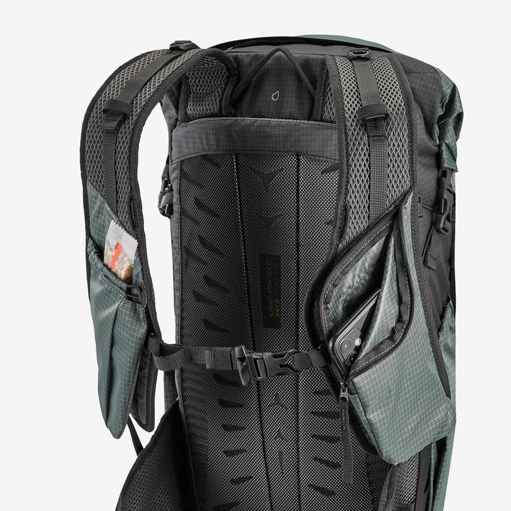 Actual product image Quechua MH500 (22 l)
