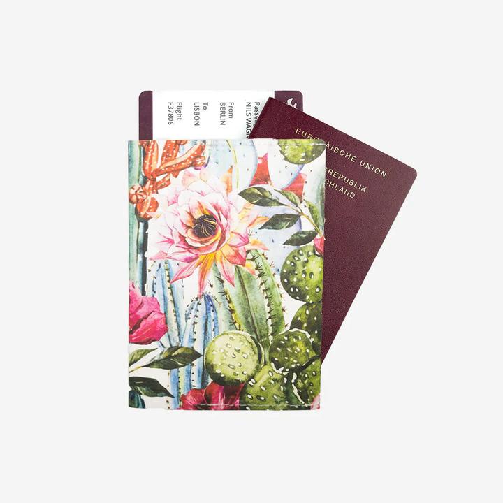Produktbild Paprcuts Reisepasscover Spiky Friends (Reisepasshülle)