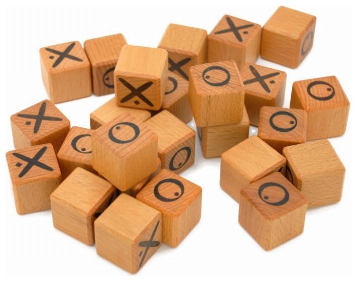 Actual product image Gigamic Quixo Classic (German, French, English, Italian)