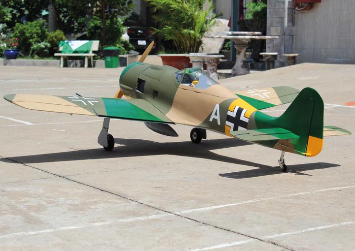 Image du produit Seagull Models SG-Models ) Focke Wulf FW-190 A5 80" ARF version 2022 Warbird SANS train rentrant (Oiseau de guerre)