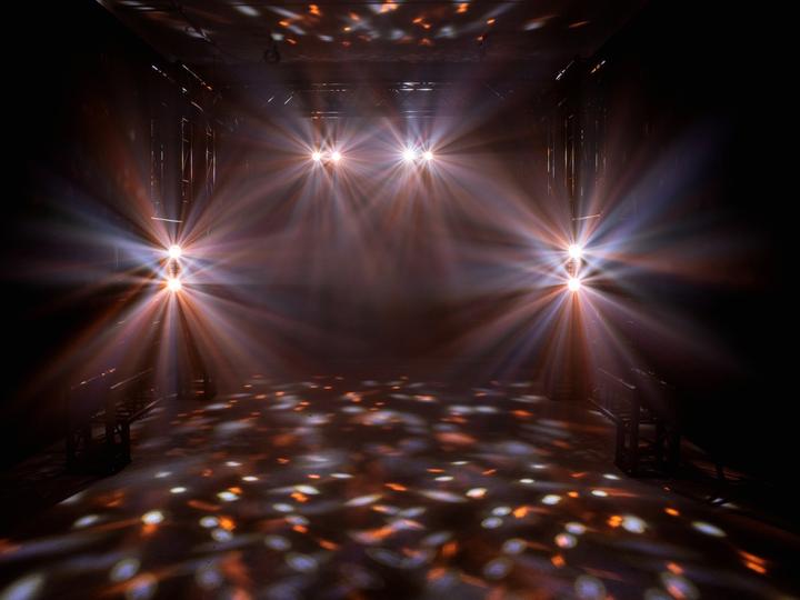 Immagine prodotto Eurolite LED DMF-5 a effetto flusso ibrido