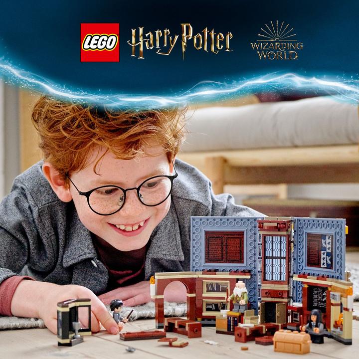 Actual product image LEGO Hogwarts Moment: Magic Lesson (76385, LEGO Harry Potter)