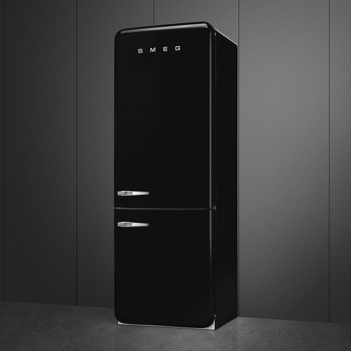Image du produit Smeg Style rétro FAB38RBL6 (481 l)
