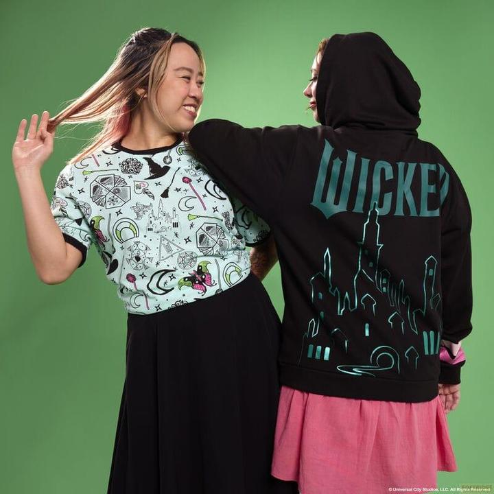 Actual product image Loungefly Wicked by Tee T-Shirt Unisex Size S (S)
